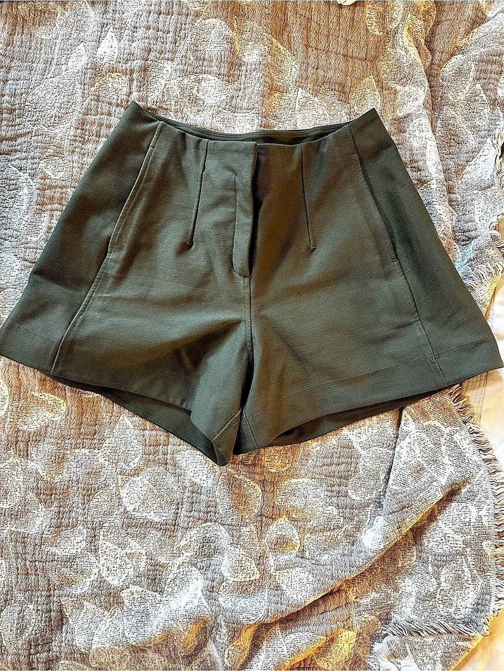 lululemon High-Rise Utility Short